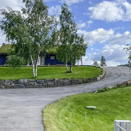 Feriehus 4 Værelses Skøn Bolig I
