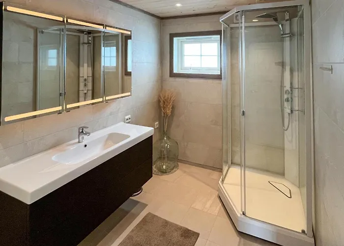 Semesterbostad Gorgeous In With View